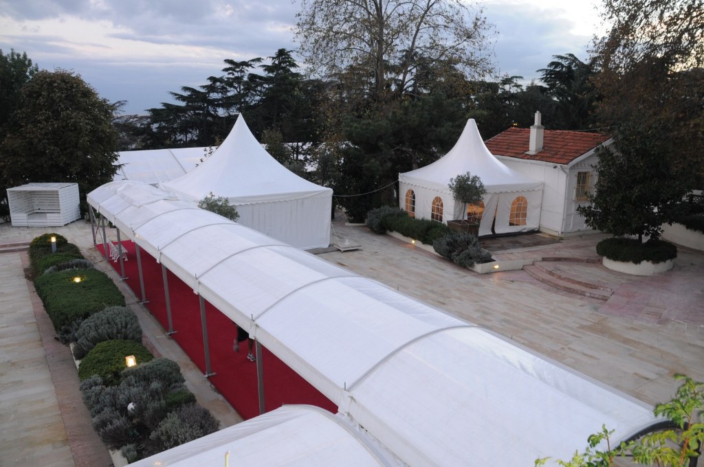 Swiss Otel Goolge Çadır Organizasyonu